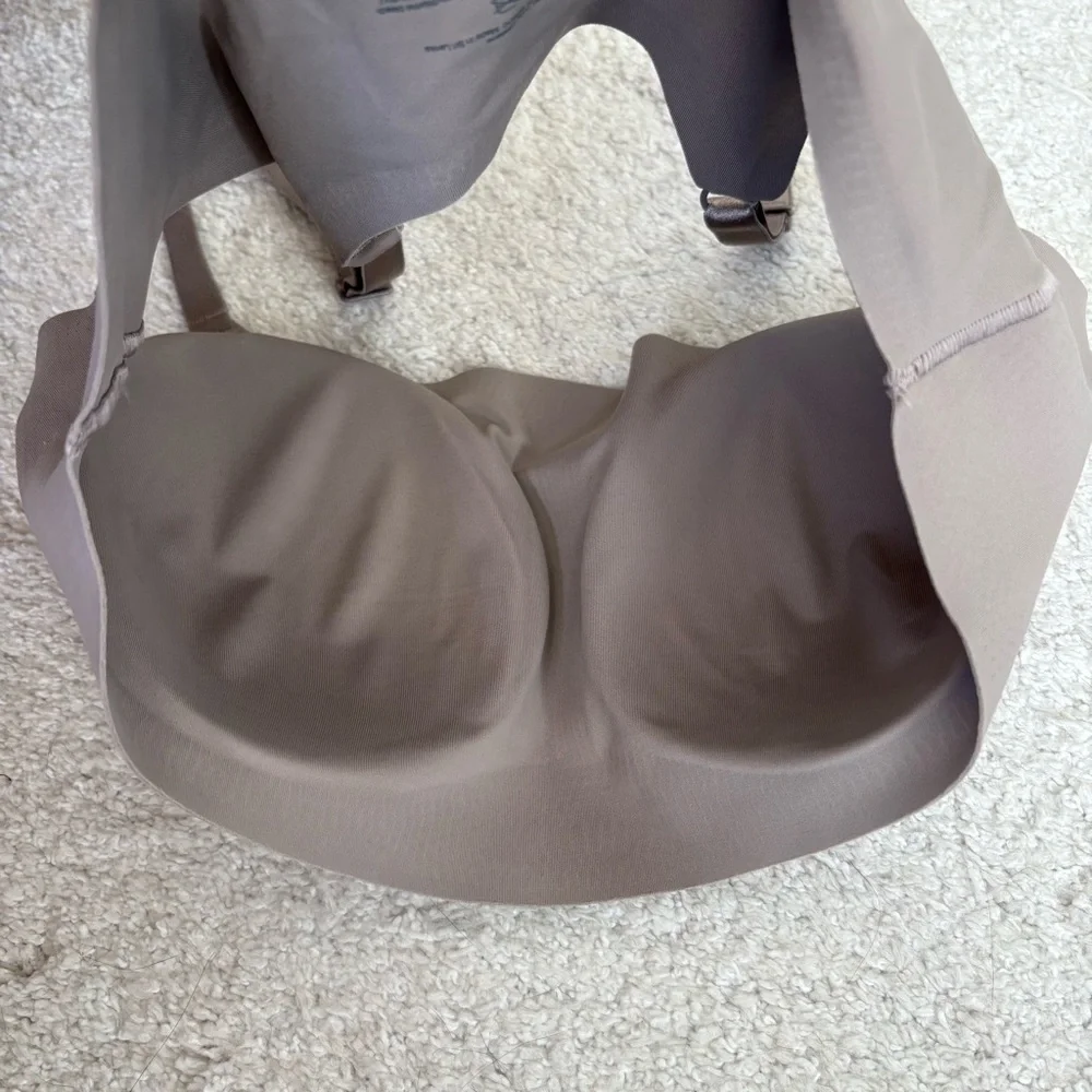 True & Co. Scoopneck Seamless Gray Beige Bralette
